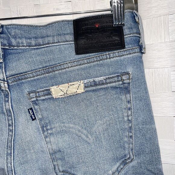 Levi’s Made&Crafted Patch Distressed Selvage Jeans Boyfriend Fit Size 28 - Picture 9 of 14